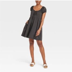 Women’s Universal Thread Gray Puff Sleeve Mini Sundress with Side Pockets.